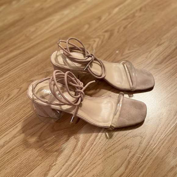 Blush lace up heeled sandals - Picture 3 of 6